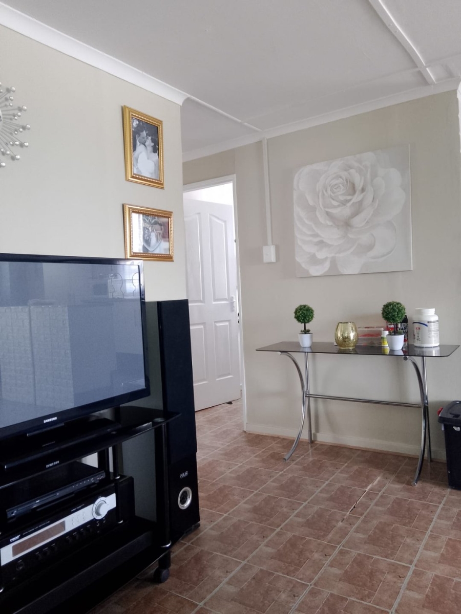  Bedroom Property for Sale in Bloemhof North West